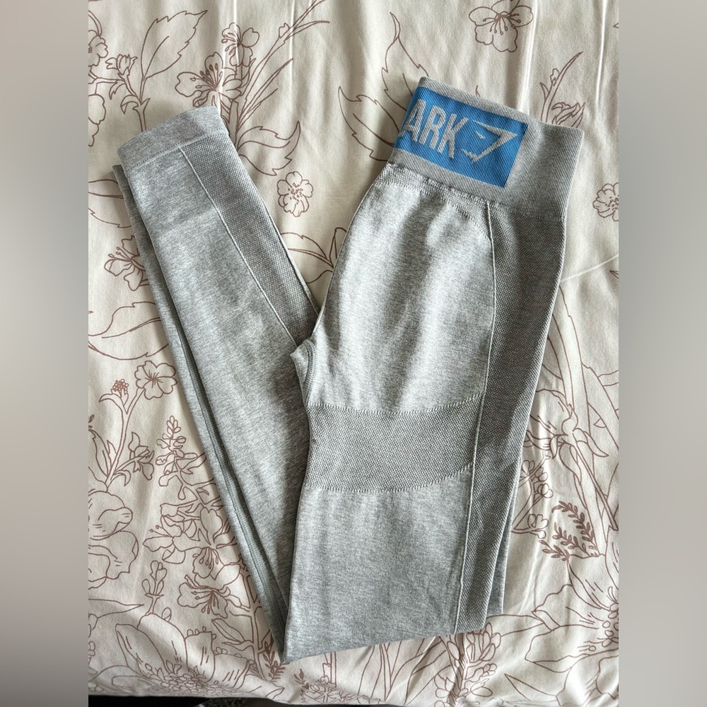 GYMSHARK LEGGINGS
